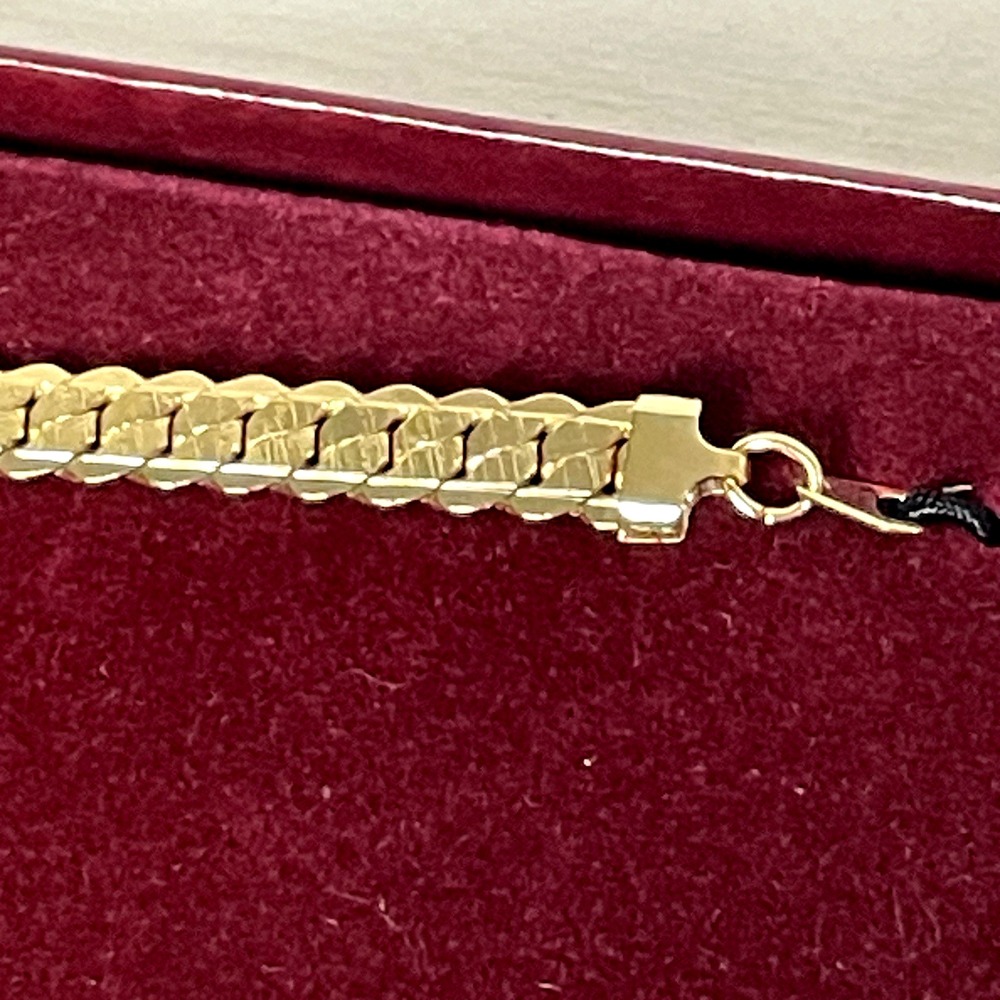 Vintage Bronzini 18KT Gold Shield Necklace Bracelet Set NOS 18" & 7.5" in Box - Picture 7 of 9